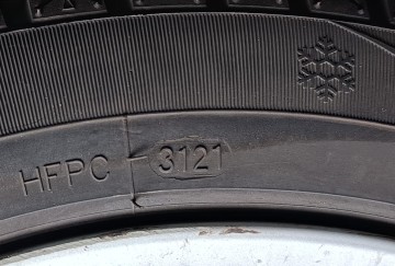 Sprzedam kpl alufelg + 5 opon zimowych ( Toyota Yaris )