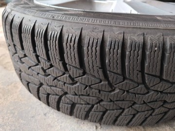 Sprzedam kpl alufelg + 5 opon zimowych ( Toyota Yaris )