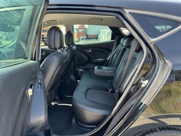 Hyundai ix35 1.6 BENZYNA Klimatronik Nawigacja Ledy Kamera