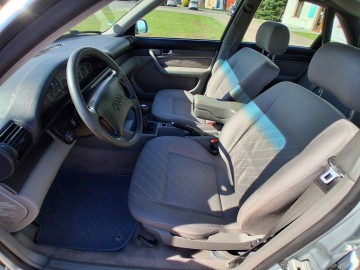 Audi A6 2.6 V6 150KM Manual Klimatronic YOUNGTIMER