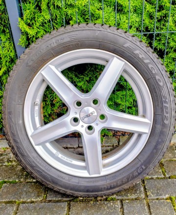 Sprzedam alufelgi z oponami
