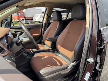 Opel Mokka 1.4BENZYNA Klimatronik Nawigacja Ledy BiXenon HAK