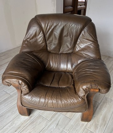 Tanio sprzedam wypoczynek ze sk&oacute;ry naturalnej