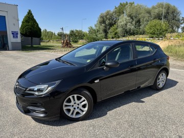Opel Astra 1.2 BENZYNA Klimatyzacja Tempomat Ledy Nawigacja