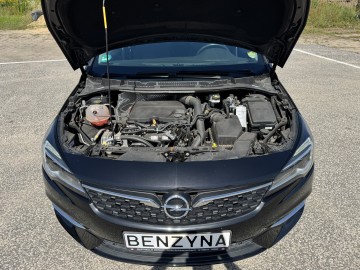 Opel Astra 1.2 BENZYNA Klimatyzacja Tempomat Ledy Nawigacja