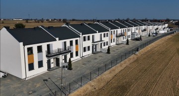 4 pokoje z ogrodem/ m.parkingowe/ GOTOWE