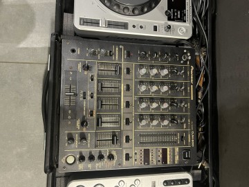 Konsola DJ Pioneer DJM 600 + 2x CDJ 800MK2