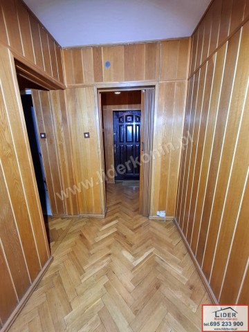 Mieszkanie z wejściem bezpośrednio z chodnika - Konin,