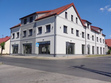 ŚLESIN &ndash; NOWE LOKALE BIUROWO/USŁUGOWE