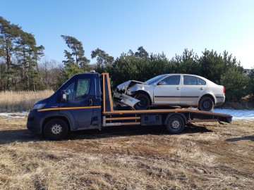 Holowanie pojazdów, pomoc drogowa Konin 24H Laweta Mikuch