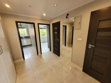 Wynajmę 3-pok. mieszkanie na I p. przy ul. Wieniawskiego