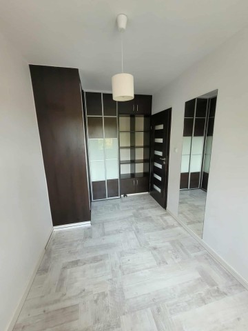 Wynajmę 3-pok. mieszkanie na I p. przy ul. Wieniawskiego