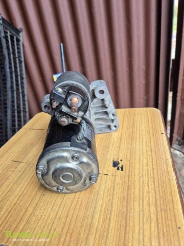 Sprzedam rozrusznik do Peugeota 5008