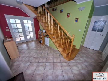 Dom na sprzedaż &ndash; dwa garaże &ndash; Konin, os. Łężyn