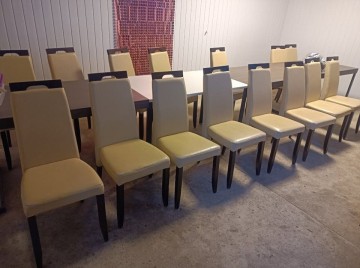 Drewniane solidne krzesła 50 sztuk do restauracji / lokalu