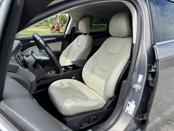 Ford Mondeo 2.0 DIESEL Klimatronik Nawigacja Ledy Tempomat