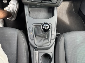 Seat Ibiza BENZYNA Klimatronik Tempomat Nawigacja AppleCar