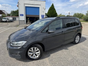 VW Touran 2.0 DIESEL Klimatronik Nawigacja Ledy Kamera TOP