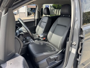 VW Touran 2.0 DIESEL Klimatronik Nawigacja Ledy Kamera TOP