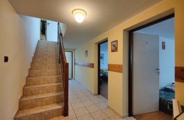 Sprzedam duży dom z pokojami noclegowymi - Licheń Stary