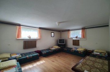 Sprzedam duży dom z pokojami noclegowymi - Licheń Stary