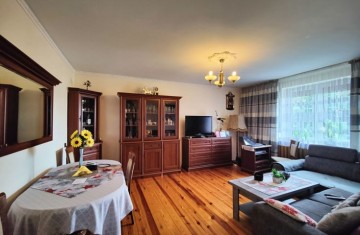 Sprzedam duży dom z pokojami noclegowymi - Licheń Stary