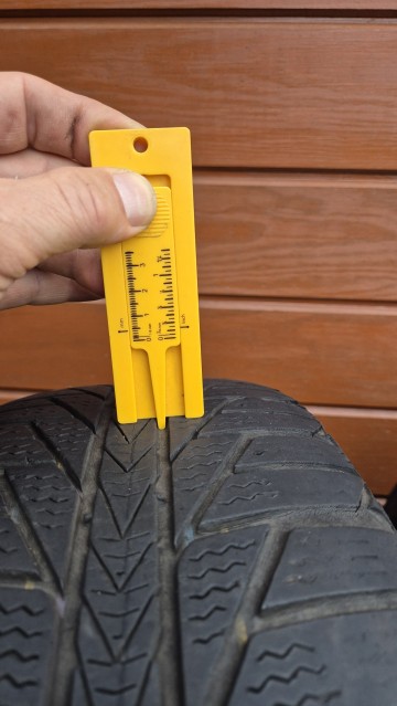 Sprzedam 4x felgi stalowe 6Jx15H2 ET45 z oponami 195/