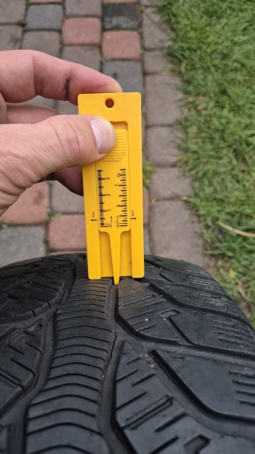 Sprzedam 4x opony zimowe Kleber 205/55 R16 cena 100 zł