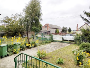 Dom Budzisław Stary k. Koła 100m