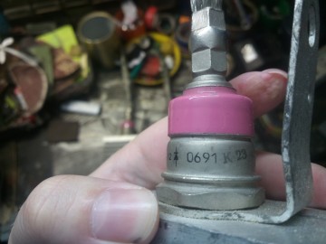 Dioda prostownicza z radiatorem