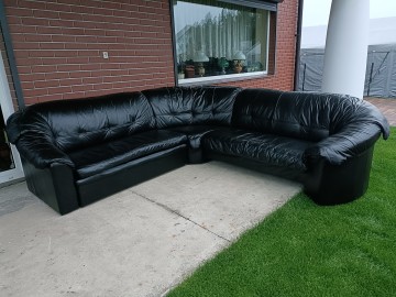 Sprzedam narożnik ze sk&oacute;ry