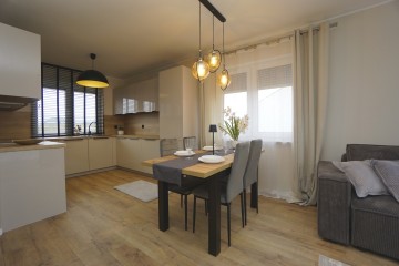 DOM W ZABUDOWIE BLIŹNIACZEJ - REZERWACJA