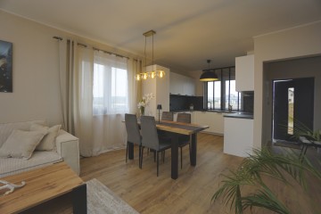 DOM W ZABUDOWIE BLIŹNIACZEJ - WYKOŃCZONY POD KLUCZ | 72 m2 |