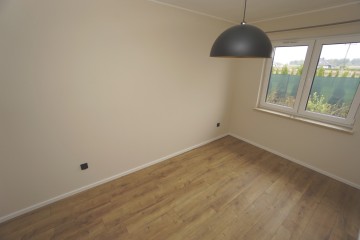 DOM W ZABUDOWIE BLIŹNIACZEJ - WYKOŃCZONY POD KLUCZ | 72 m2 |