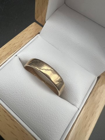 Złota obrączka grawer  Pr&oacute;ba 585 Waga: 4.93 g