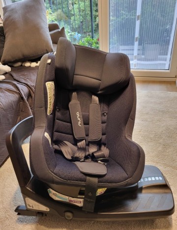 Fotelik Nuna Revel Plus 0-18kg obracana podstawa 360st 399zl