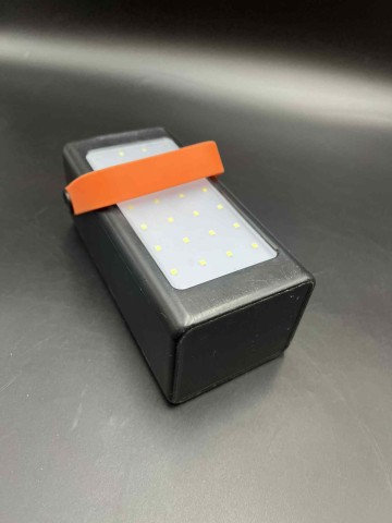 Powerbank duży z latarką 66W