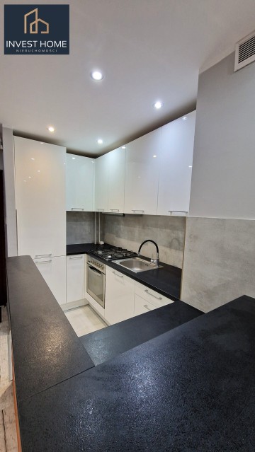 Sprzedam - 2 pokoje -BALKON - PARTER- ul. Wiechowicza, Konin