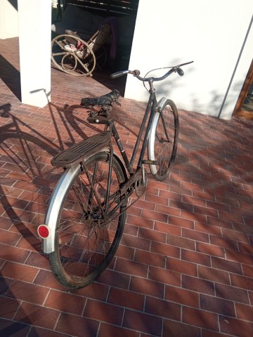 Zabytkowe rowery z lat prl