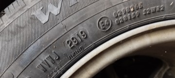 Opony zimowe na felgach