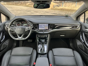 Opel Astra 1.4 BENZYNA Klimatronik Navi Ledy Kamera HAK