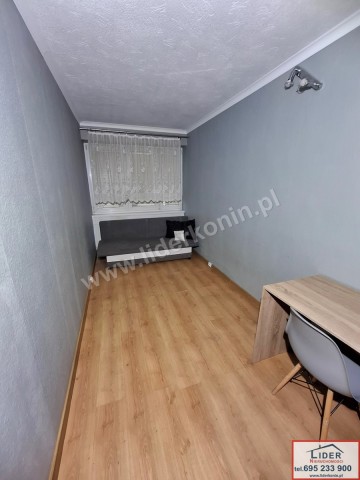 Sprzedam mieszkanie &bull; 1 piętro &bull; 2 pokoje &bull; Konin, Os. V