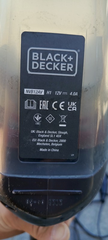 Odkurzacz pod zapalniczkę auta 12v