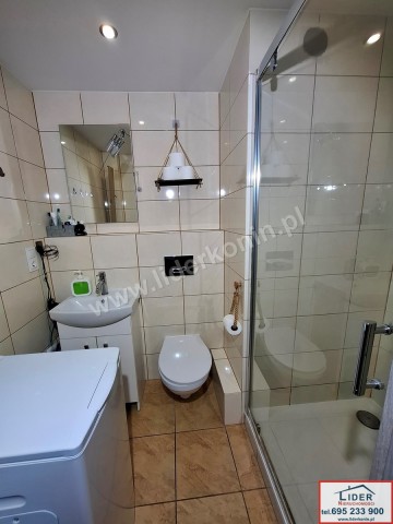 Sprzedam mieszkanie &bull; 2 pokoje &bull; 6. piętro &bull; Konin, os. V