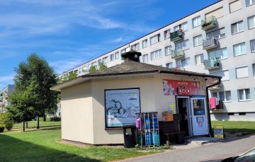 Pawioln handlowo  usługowy Koło Włocławska 9a