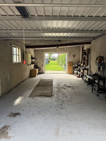 Wynajmę GARAŻ/WARSZTAT/MAGAZYN pow. 42m2 [plac 700m2] Wilk&oacute;w