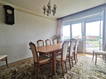Sprzedam mieszkanie, 4 pokoje, balkon