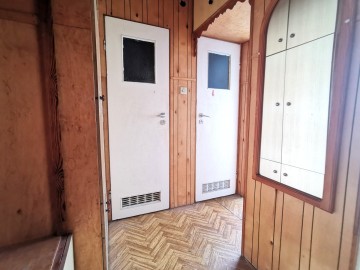 Sprzedam mieszkanie, 4 pokoje, balkon