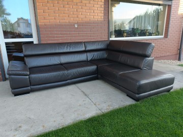 Sprzedam narożnik ze sk&oacute;ry