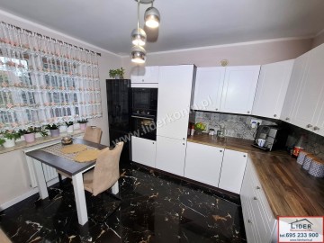 Dom dwulokalowy-Konin-po remoncie-idealny dla rodziny-200 m&sup2;